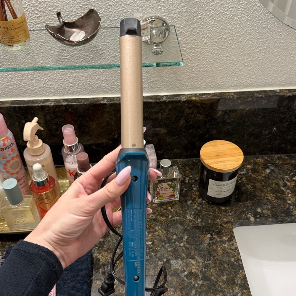 Remington Hair Curler - Picture 4 of 6